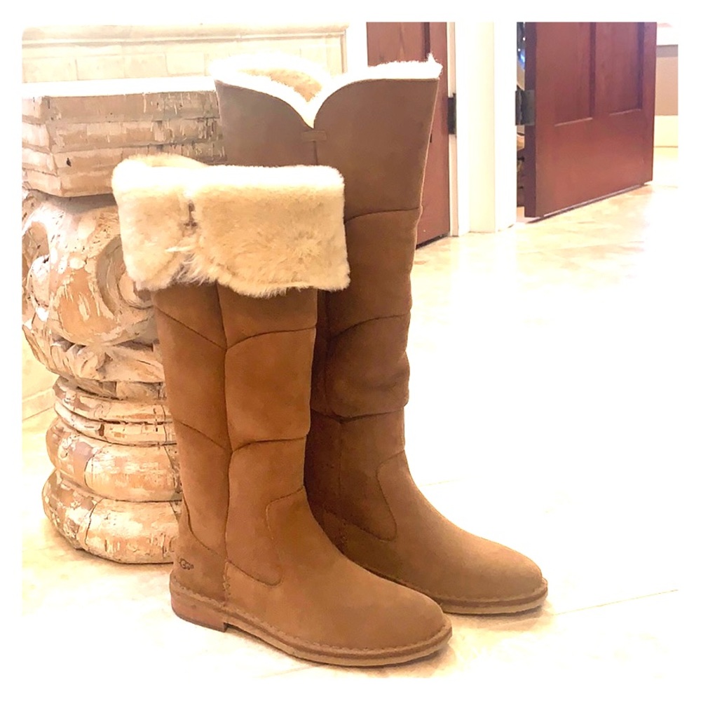 UGG knee high suede boots size 7